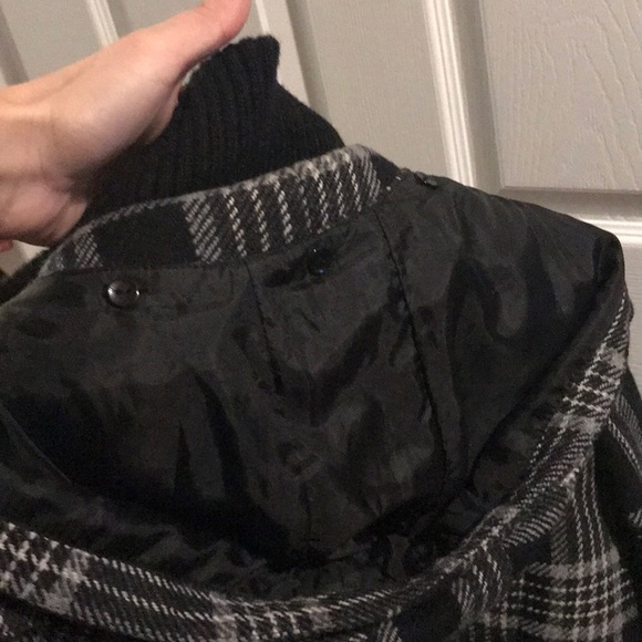 Jacket - Picture 2 of 3